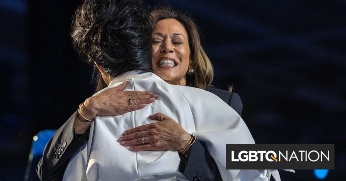 Kamala Harris insta a sus seguidores a “nunca abandonar la lucha” en su discurso de concesión
