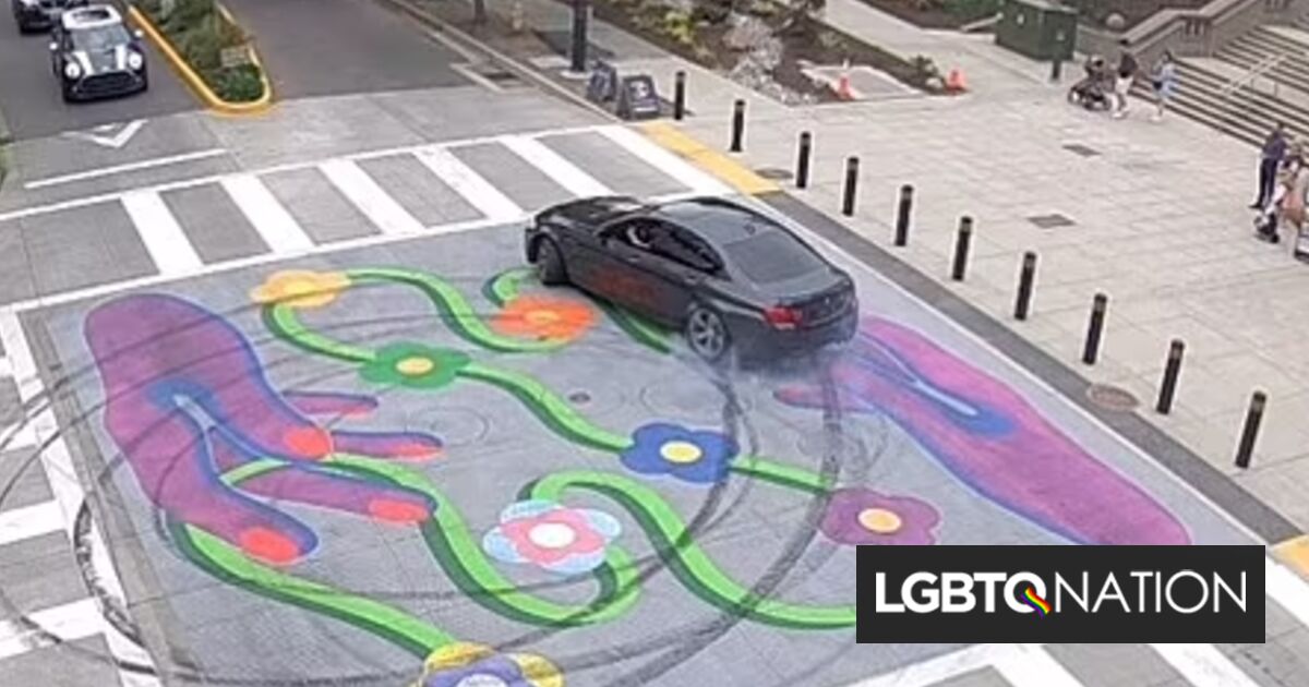 Un hombre podría pasar 10 años en prisión tras destrozar un mural del Orgullo en la calle