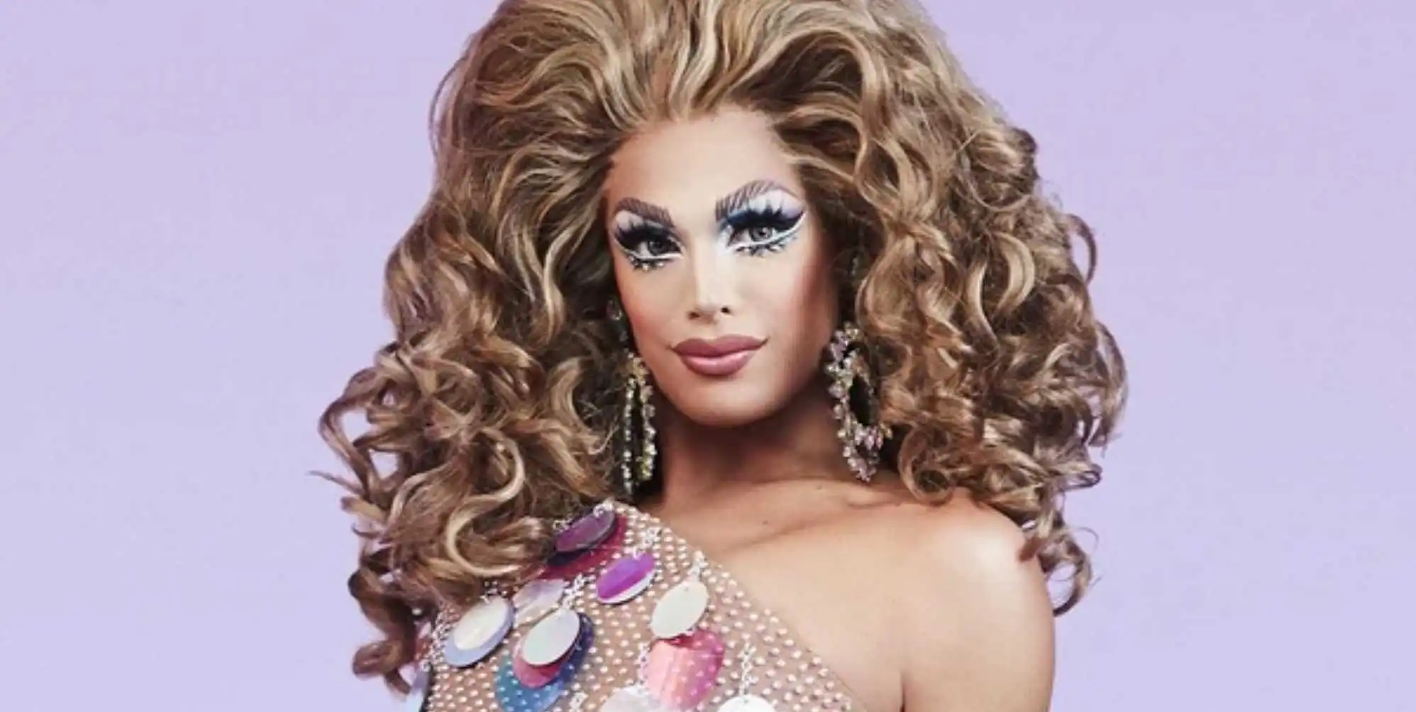 Valentina de Drag Race habla sobre tener 'pensamientos suicidas' mientras cuestiona su identidad de género