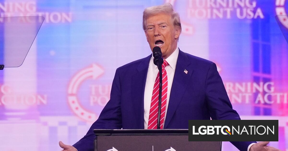 Donald Trump dice a un grupo de derecha que acabará con el boxeo femenino "muy rápidamente"