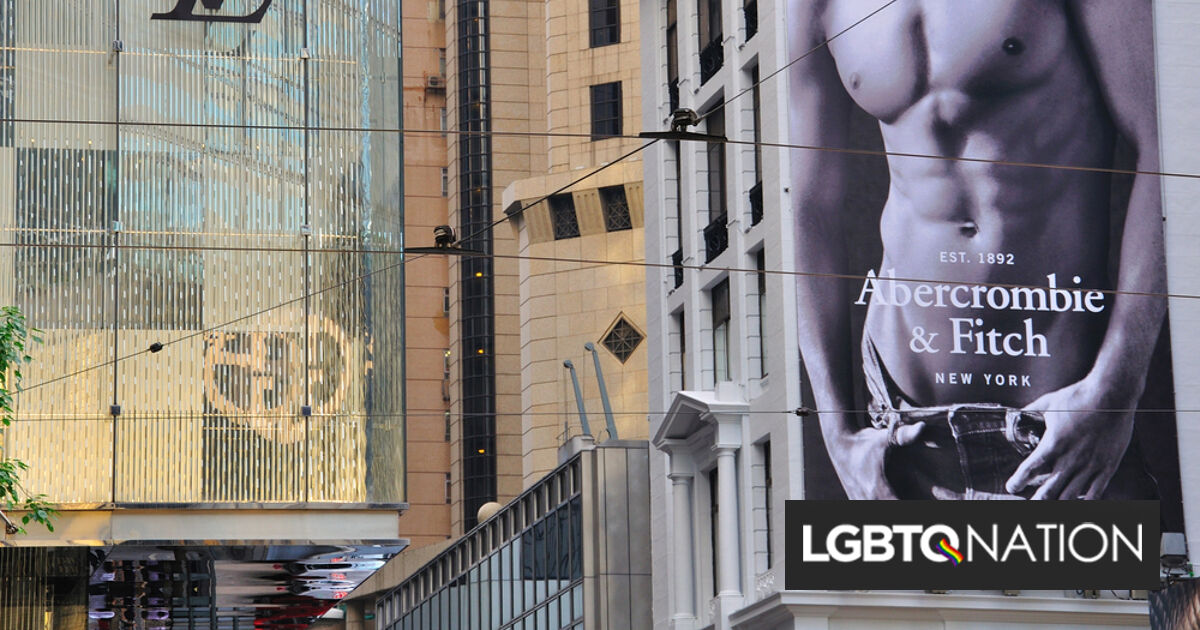 El ex director ejecutivo de Abercrombie dice que no es competente para ser juzgado en un caso de tráfico sexual