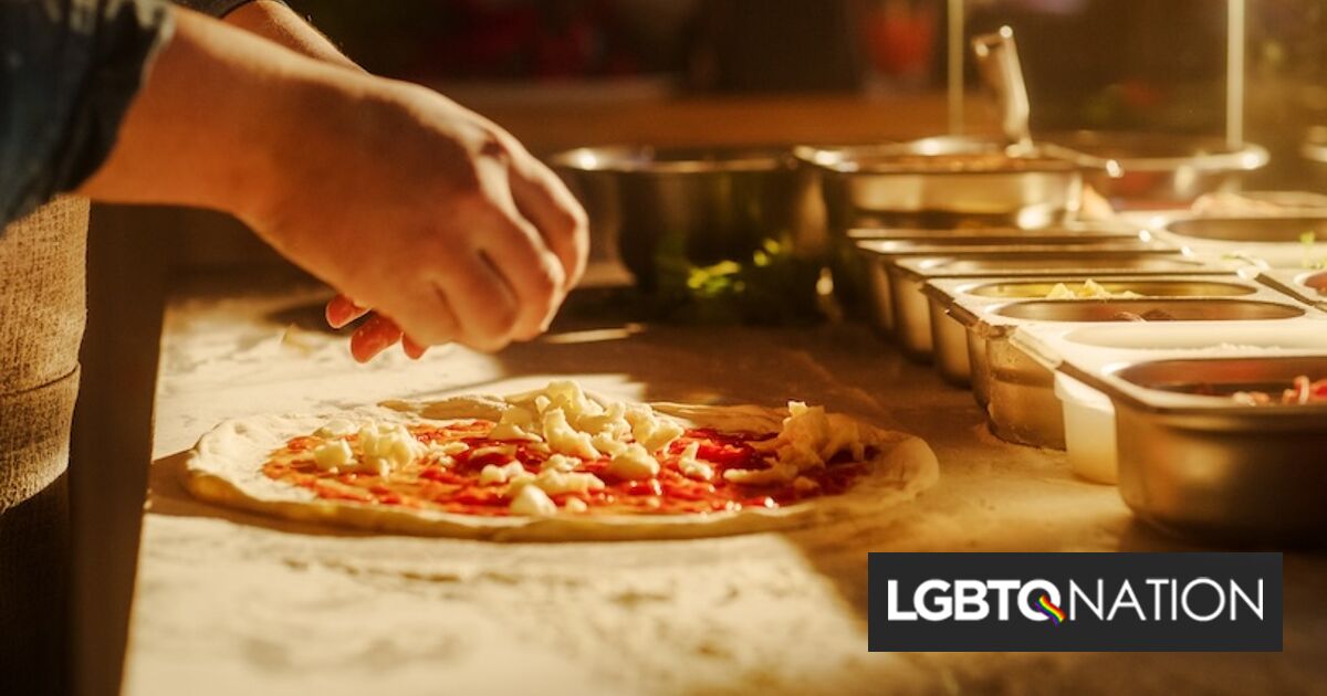 La comunidad muestra amor LGBTQ+ después de que una pizzería se negara a atender bodas entre personas del mismo sexo
