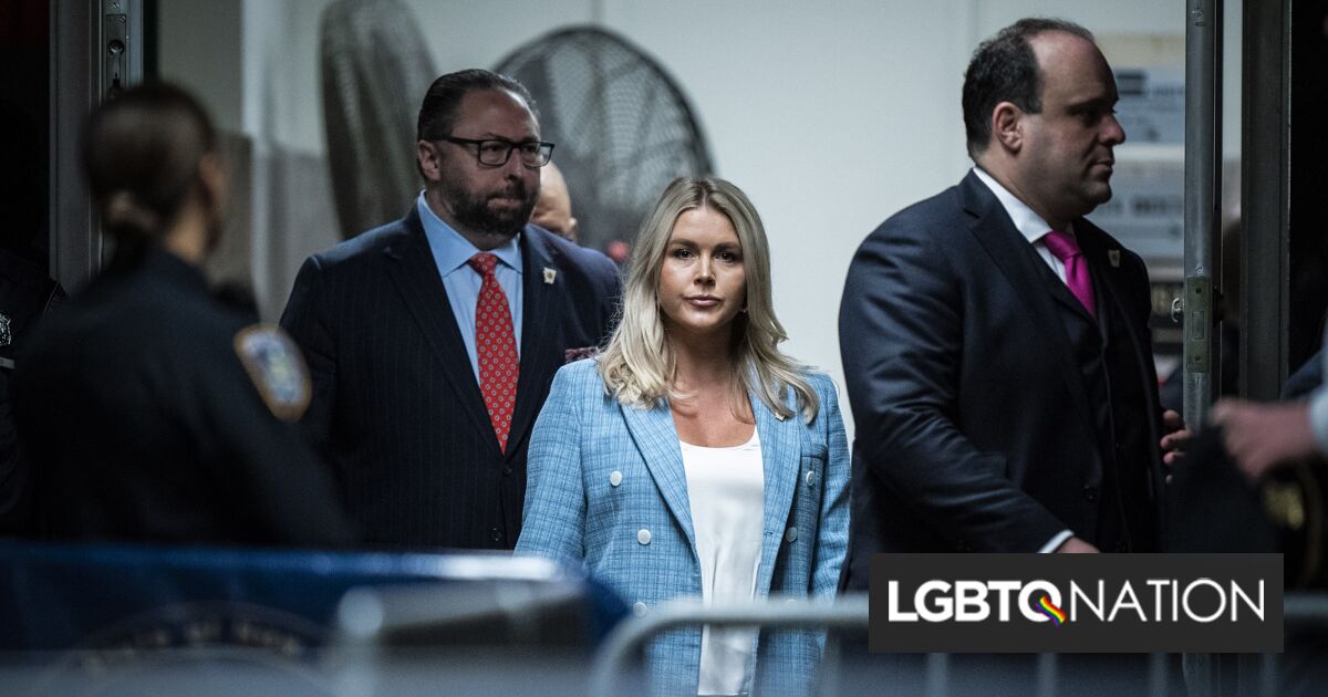 Karoline Leavitt dice que Donald Trump congeló el gasto federal para eliminar programas para personas trans
