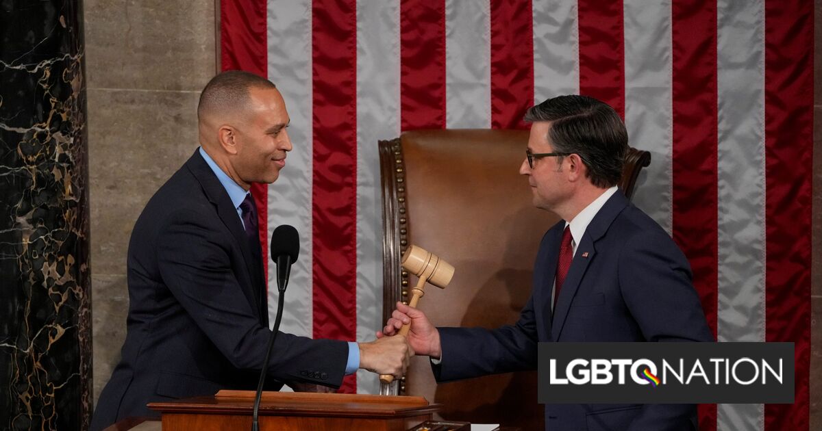 Mike Johnson puede utilizar medidas anti-trans para conservar su puesto como presidente de la Cámara de Representantes