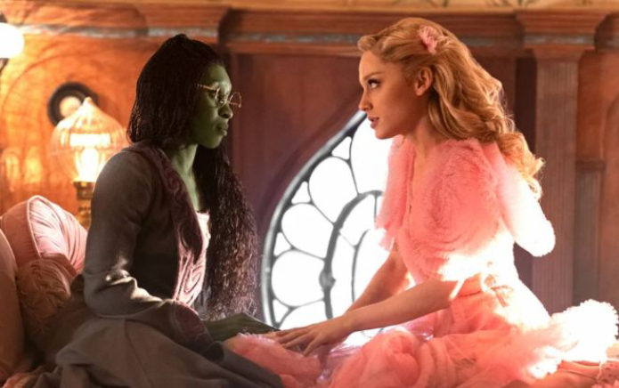 Ariana Grande rompe el silencio sobre los fanáticos enviándola con la coprotagonista Wicked Cynthia Erivo