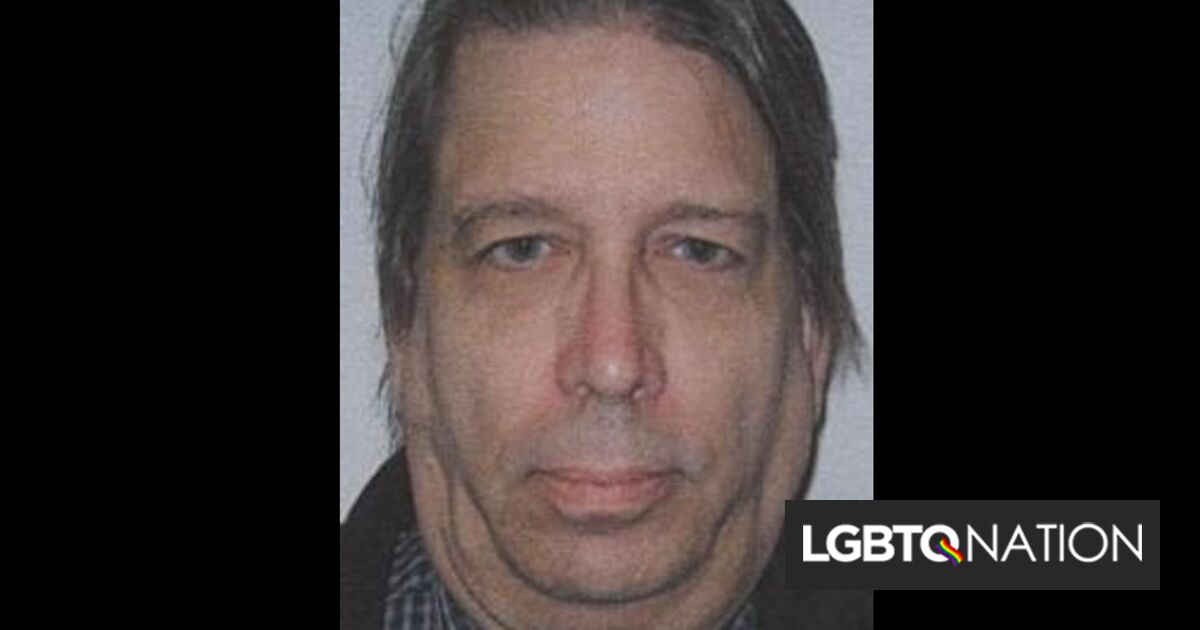 El abusador infantil se escondió como periodista bajo un nombre falso. Finalmente fue atrapado.