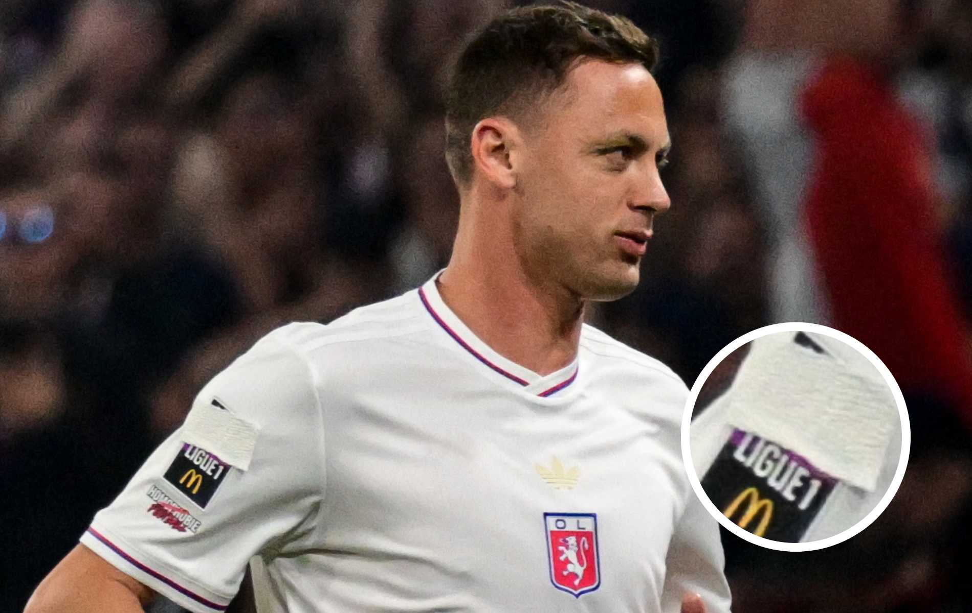 La estrella de la ex Chelsea enfrenta la prohibición después de cubrir el logotipo de anti-homofobia durante el partido