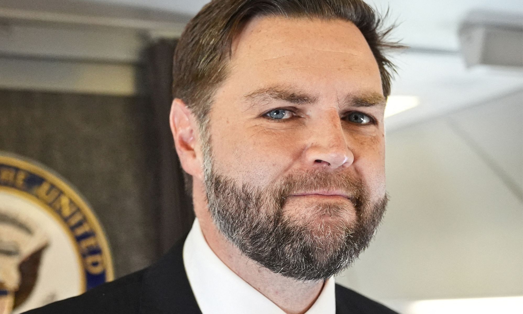 A portrait picture of JD Vance.