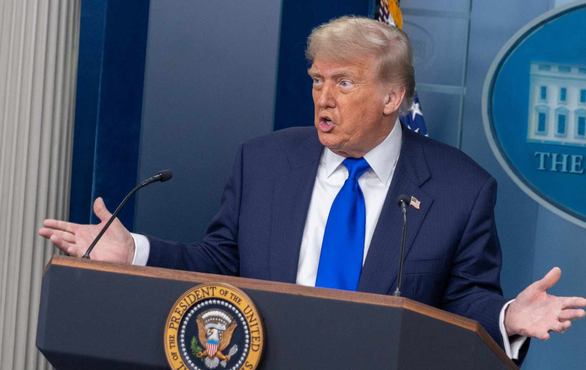 Trump da la bienvenida a la decisión de la Corte Suprema que permite a los padres retirar a los niños de LGBTQ+ educación