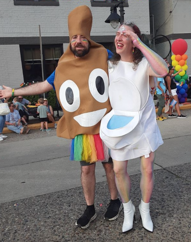 Ell Bivona y Tim Feeney en Pride