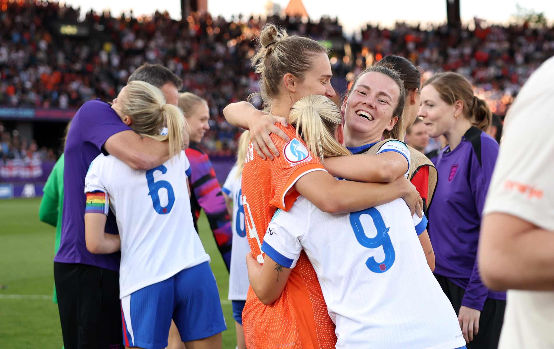 Beth Mead de Inglaterra revela lo que le dijo a derrotar a la novia holandesa después de 4-0 de los Países Bajos