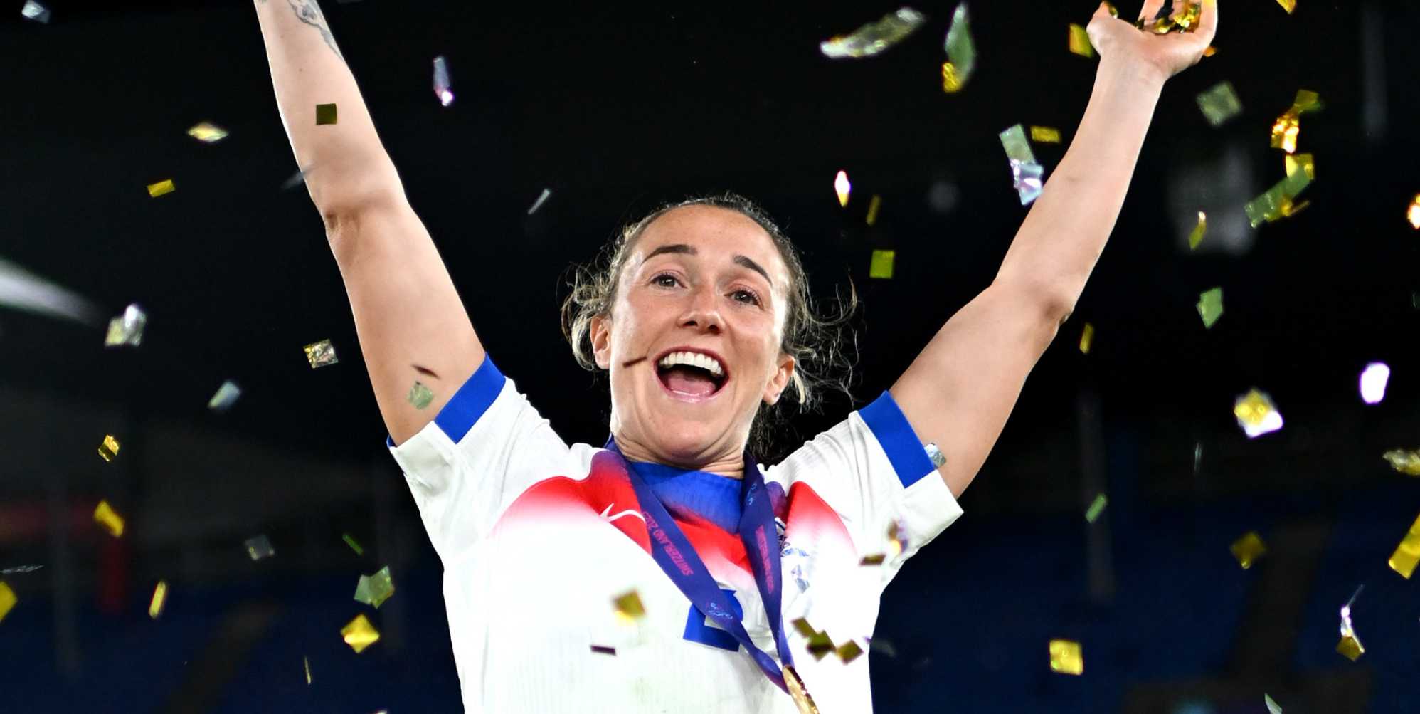 La leona de Inglaterra, Lucy Bronze, jugó todo el torneo de la Eurocopa 2025 con una pierna rota