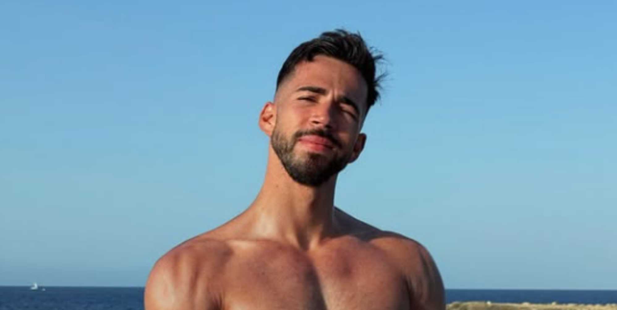 El icono global de todas las estrellas chispas de sed con la topless fuera de las instantáneas de arrastre: 'Yo renuncié'