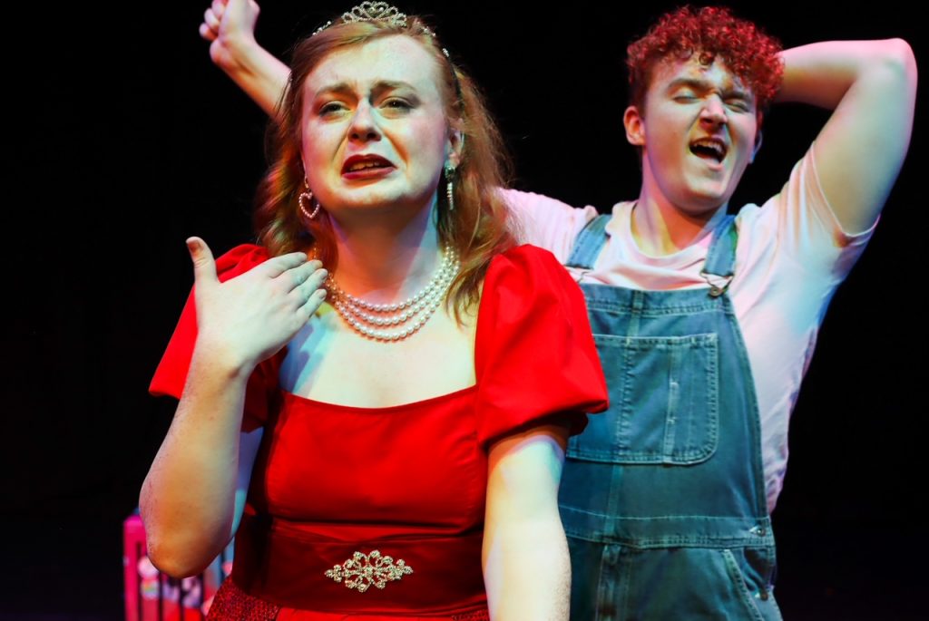 El primer show de la franja de Edimburgo del dramaturgo trans Rose Rose Coogan tiene un mensaje que todos necesitan escuchar