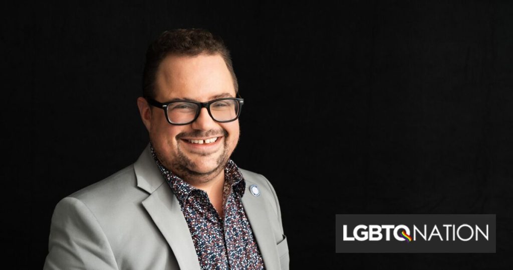 Me encontré como un hombre trans cuando abrazé la extravagancia del campamento y el brillo