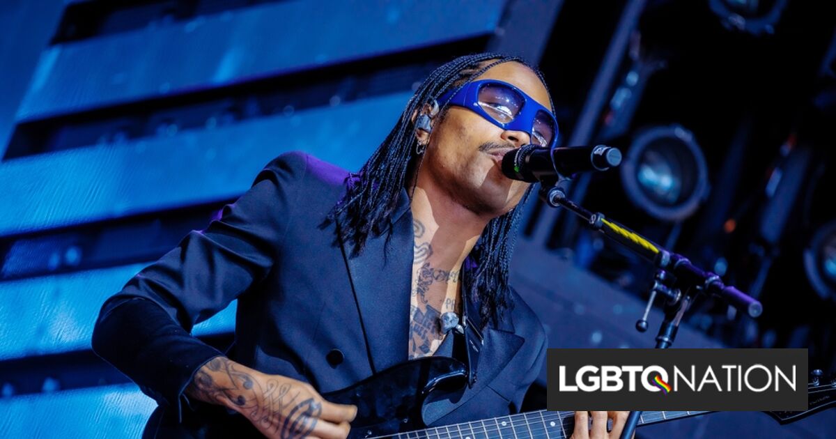 El artista de R&B Steve Lacy llama a su sexualidad "fluido"