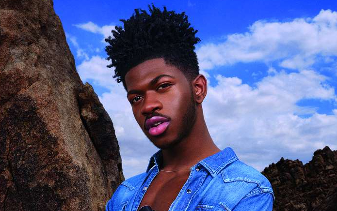 "Tu chica va a estar bien": Lil Nas X rompe el silencio después de la hospitalización y el arresto