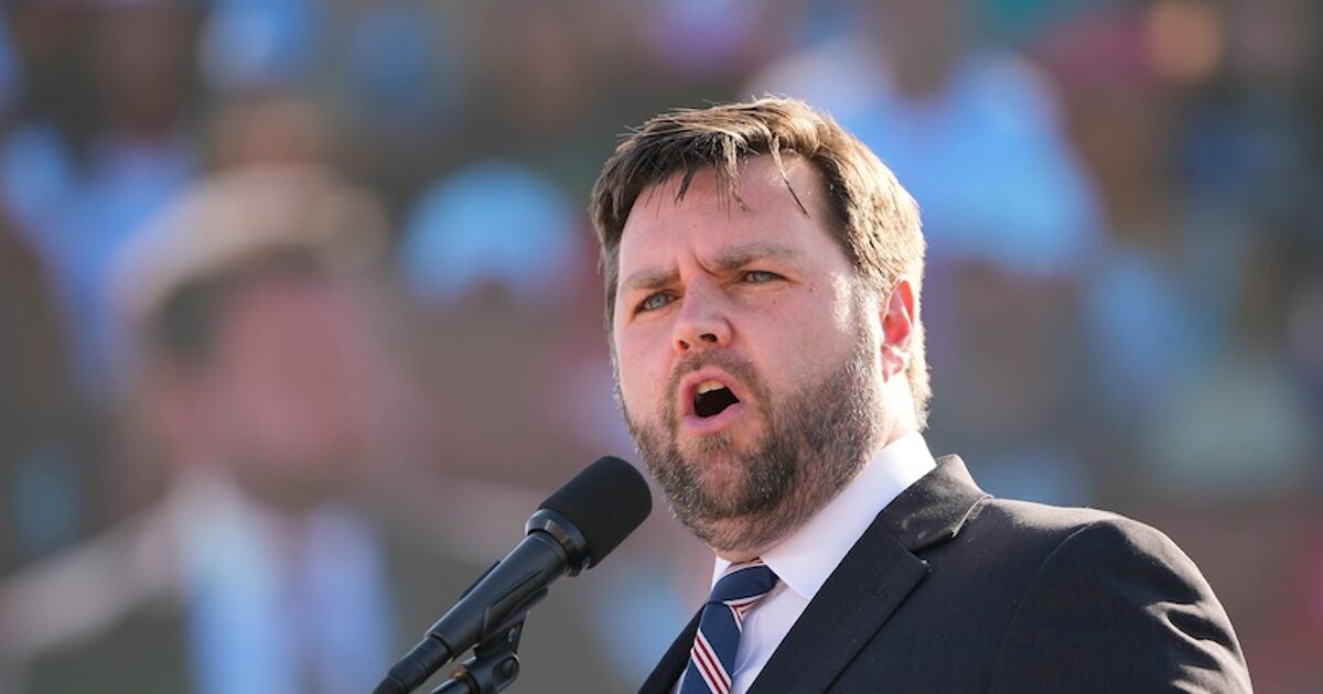 Hecklers le dicen a JD Vance que "Go F ** Ka Couch" durante su aparición pública en una estación de DC