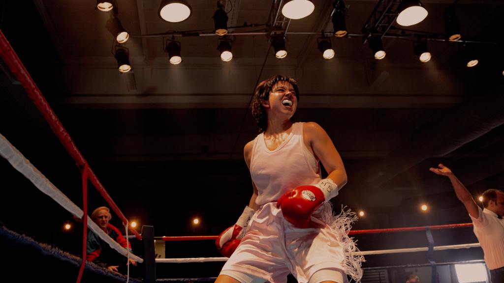 Christy Still: Sydney Sweeney en equipo de boxeo completo