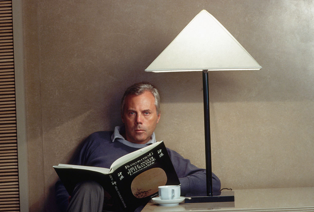 Explorando la vida, los éxitos y el legado de Giorgio Armani - La persona más rica de LGBTQ+ del mundo