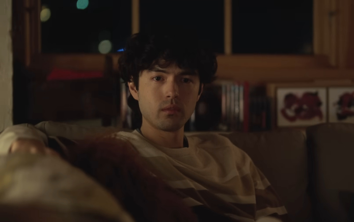 James Sweeney rompe el silencio sobre la filtración de la escena de sexo twinless: "Es mejor que aparezcan los perversos"