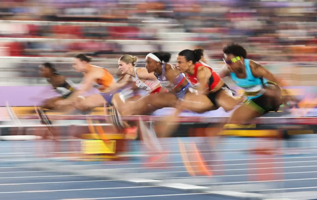El atletismo mundial afirma que docenas de finalistas femeninos habrían fallado en la nueva prueba sexual