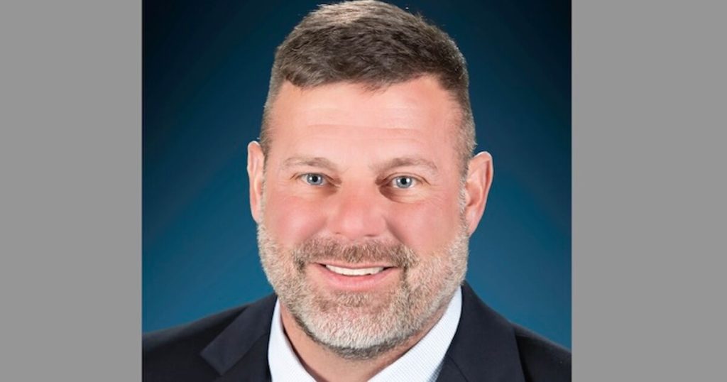 Anti-LGBTQ+ Representante republicano pide la ejecución pública de la congresista demócrata pro-LGBTQ