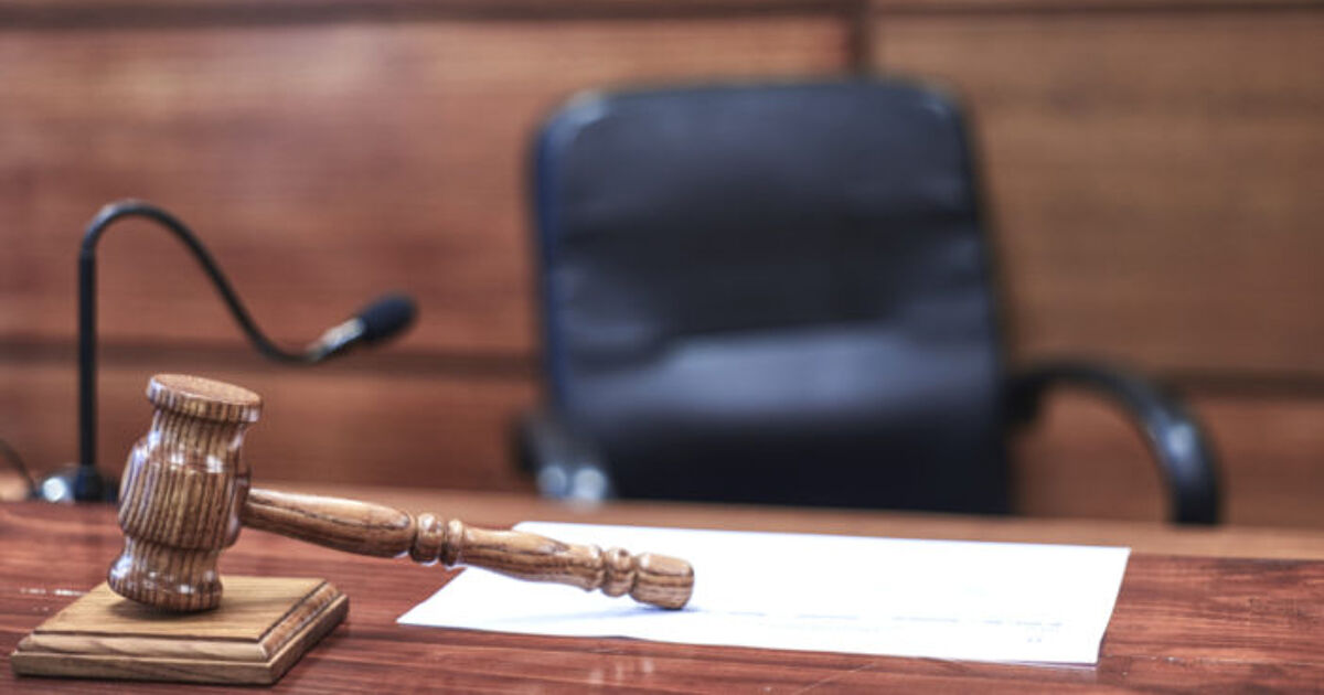 46 Ex Administración de desprecio de jueces por intentos de "intimidar" y "acosar" el poder judicial