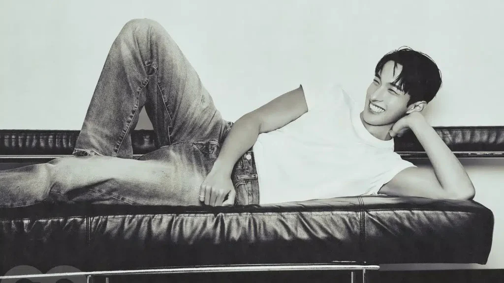 DK de diecisiete aparece el calor en la edición de octubre de GQ Taiwán