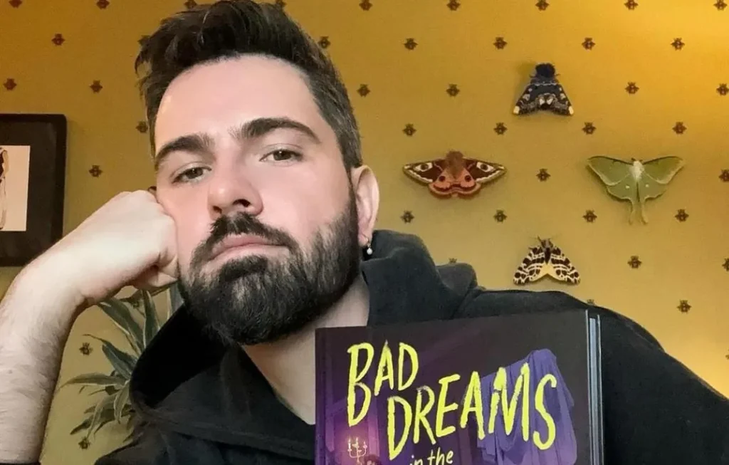 El artista de los Estados Unidos, Adam Ellis, recibe amenazas de muerte para el cómic trans