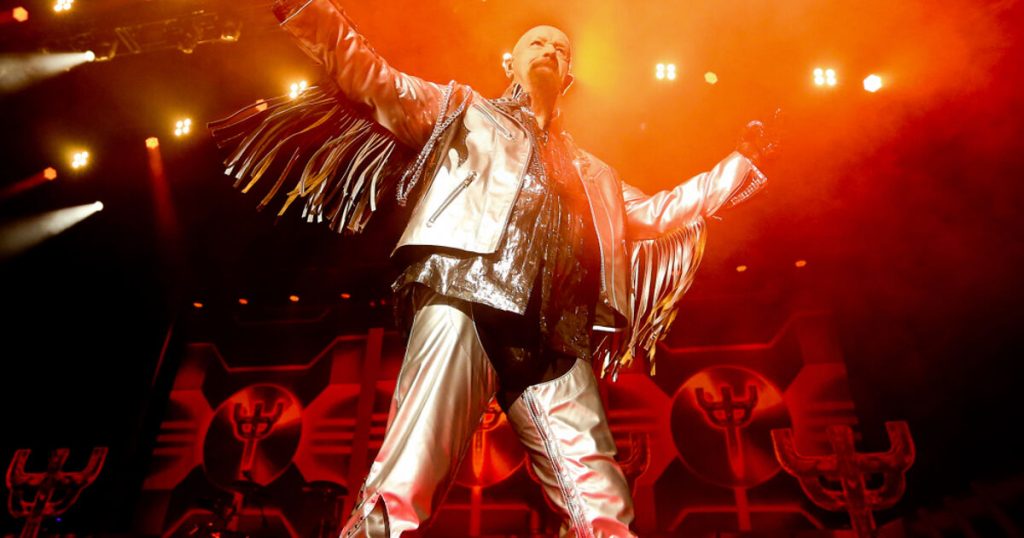 El líder gay de Judas Sacerdote, Rob Halford, revela que se casó con una pareja desde hace mucho tiempo el año pasado