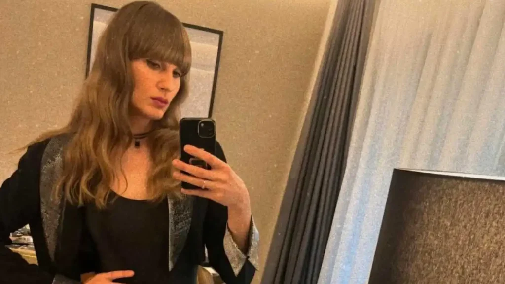 Model Michalina Manios.