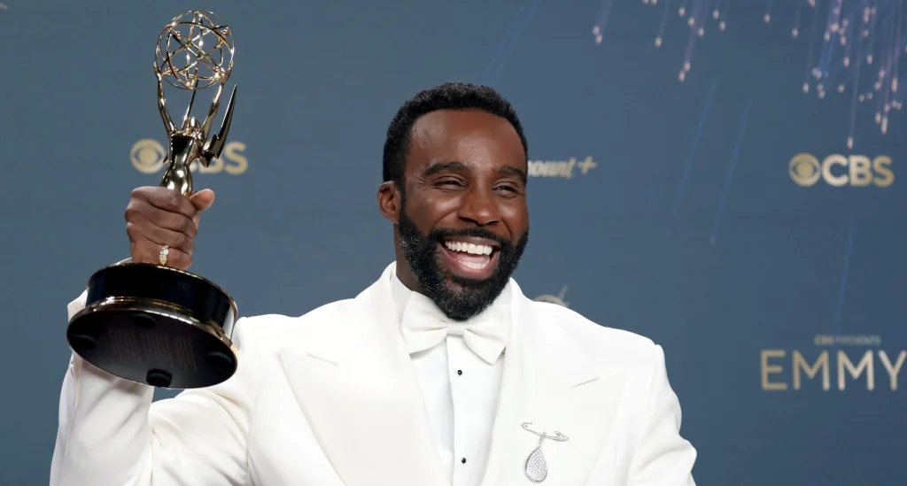 Emmy Awards 2025: Tramell Tillman hace que la historia con la victoria de la indemnización