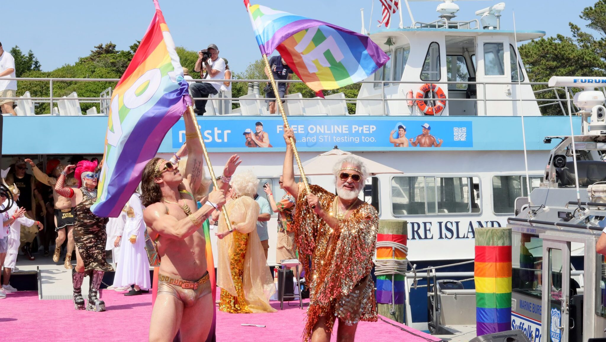 Fire Island Pines: Por qué este refugio queer sigue siendo un icónico destino de verano