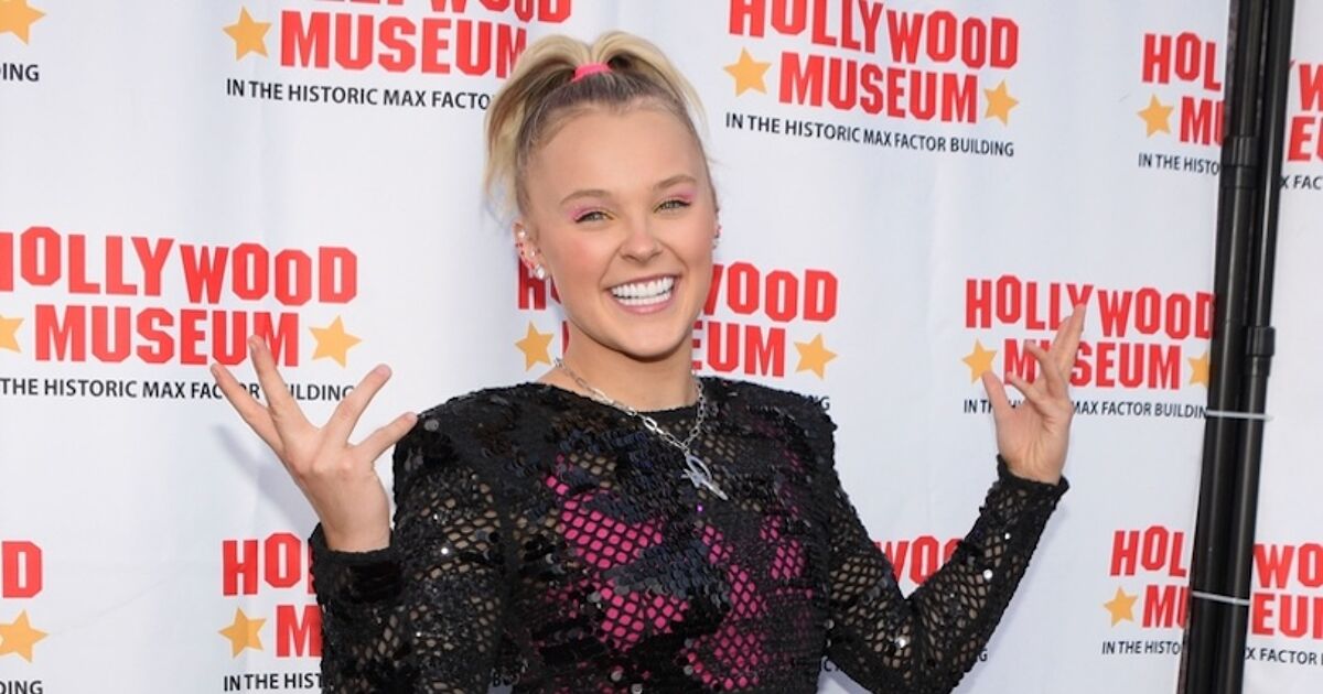 JoJo Siwa dice que las personas LGBTQ+ han sido crueles sin fin desde que comenzó a salir con un hombre