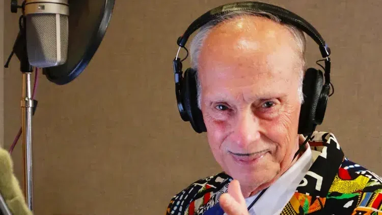 John Waters to Voice Colección completa de sus guiones desde 'Hairspray' hasta 'Pink Flamingos'