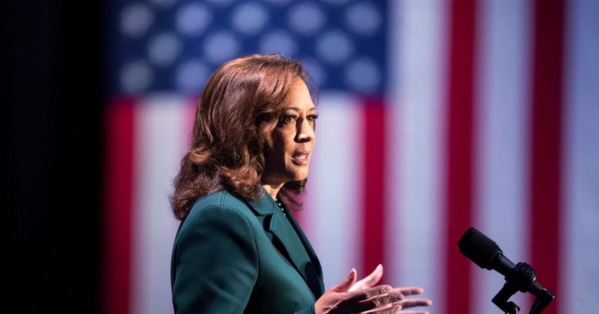 Kamala Harris expresa "preocupaciones" sobre los atletas trans en nuevas memorias