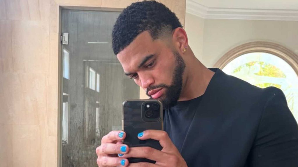 NFL star Caleb Williams sported blue-painted nails, and bigots aren’t happy about it.
