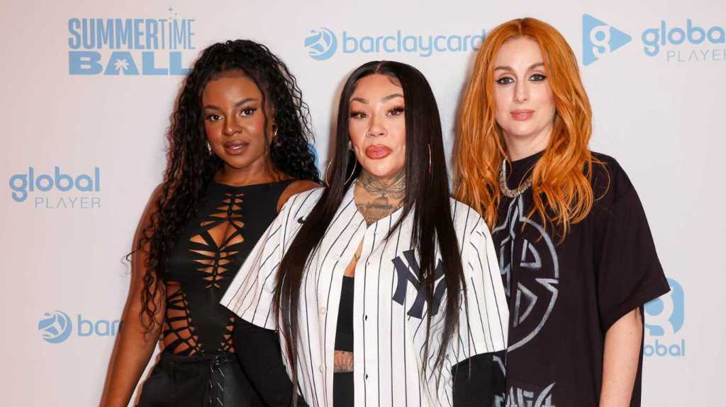 Mutya Buena, Keisha Buchanan y Siobhán Donaghy de los Sugababes.