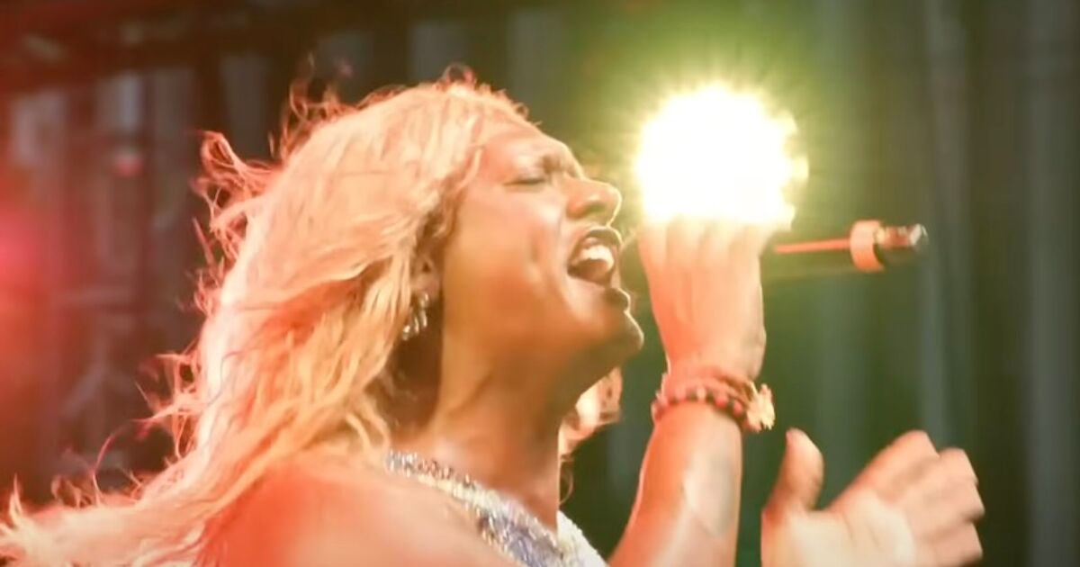 Liniker, la primera mujer trans en ganar un premio Latin Grammy, acaba de obtener 7 nominaciones más