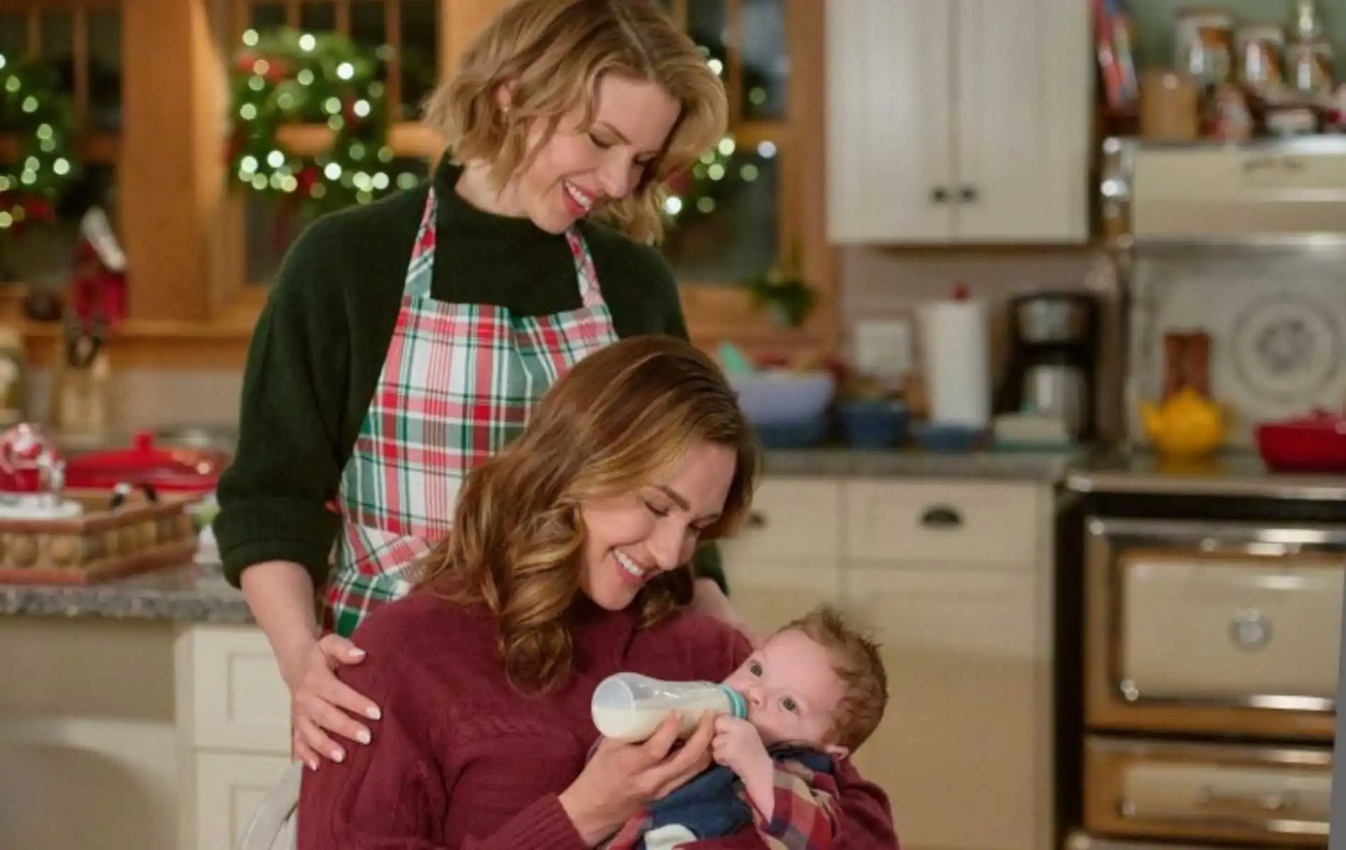 ¿La nueva película de Navidad de Sapphic de Hallmark se convertirá en un favorito festivo?