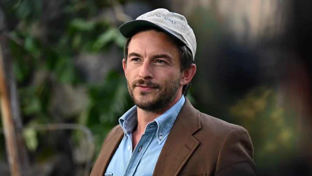 Jonathan Bailey