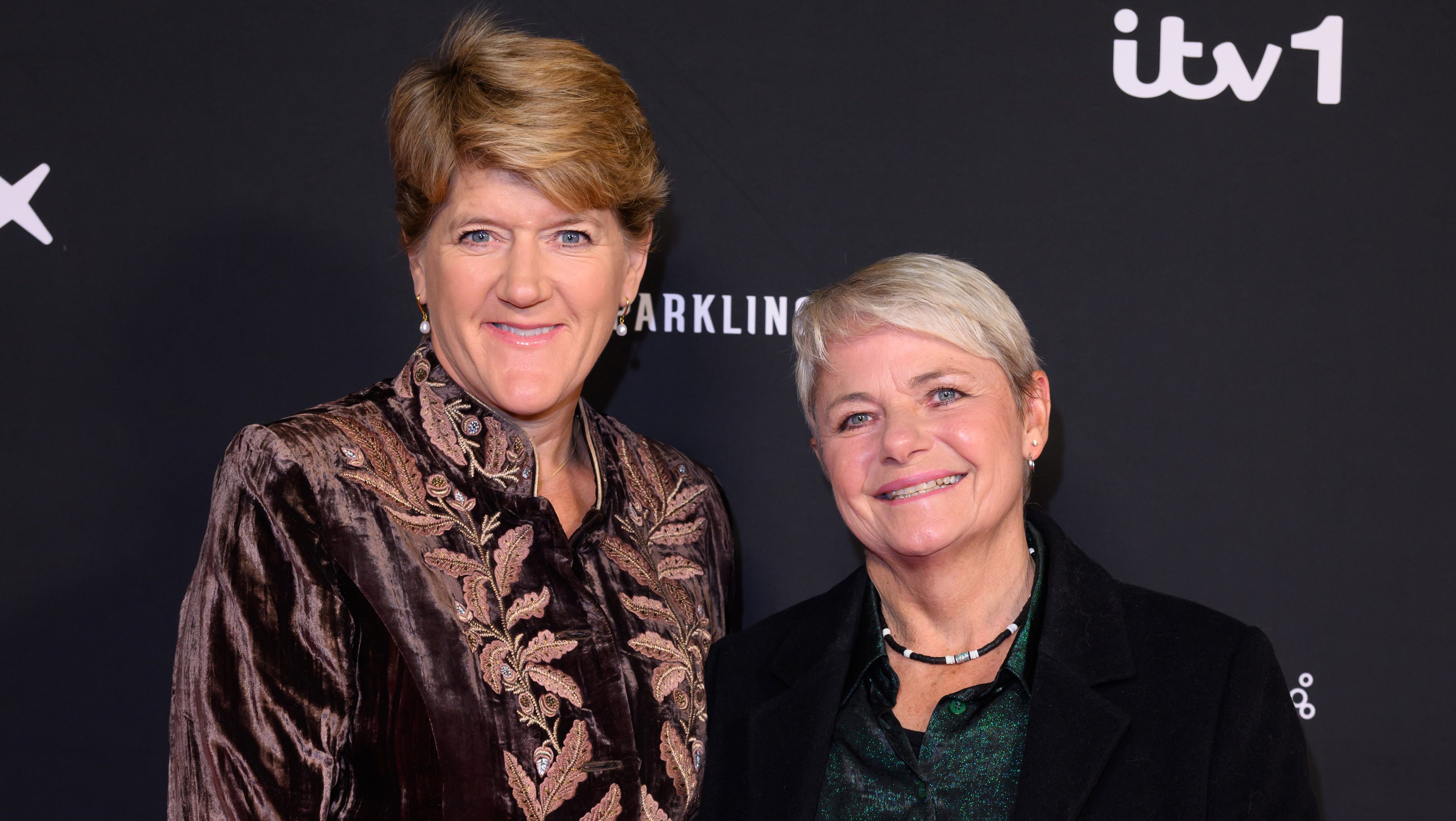 Todo el té sobre la esposa de Clare Balding, Alice Arnold, y su discreta boda