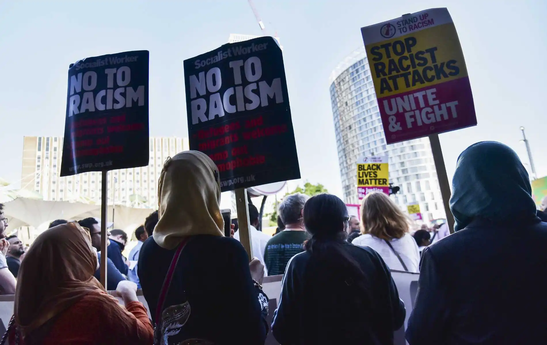 El Ministerio del Interior del Reino Unido publica estadísticas actualizadas sobre delitos de odio, pero no cuentan la historia completa