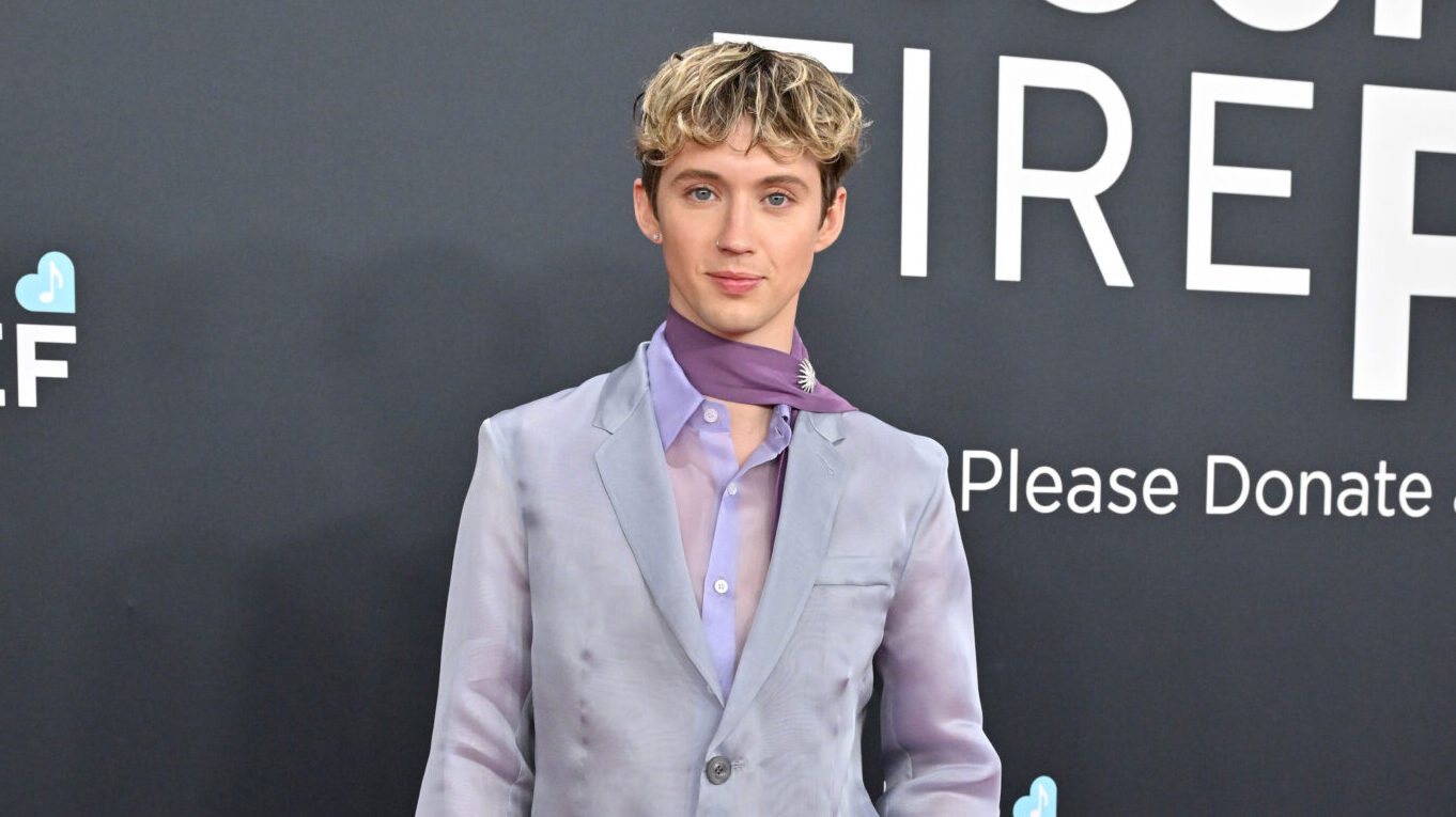 Troye Sivan podría lanzar nueva música en el año nuevo (exclusivo)