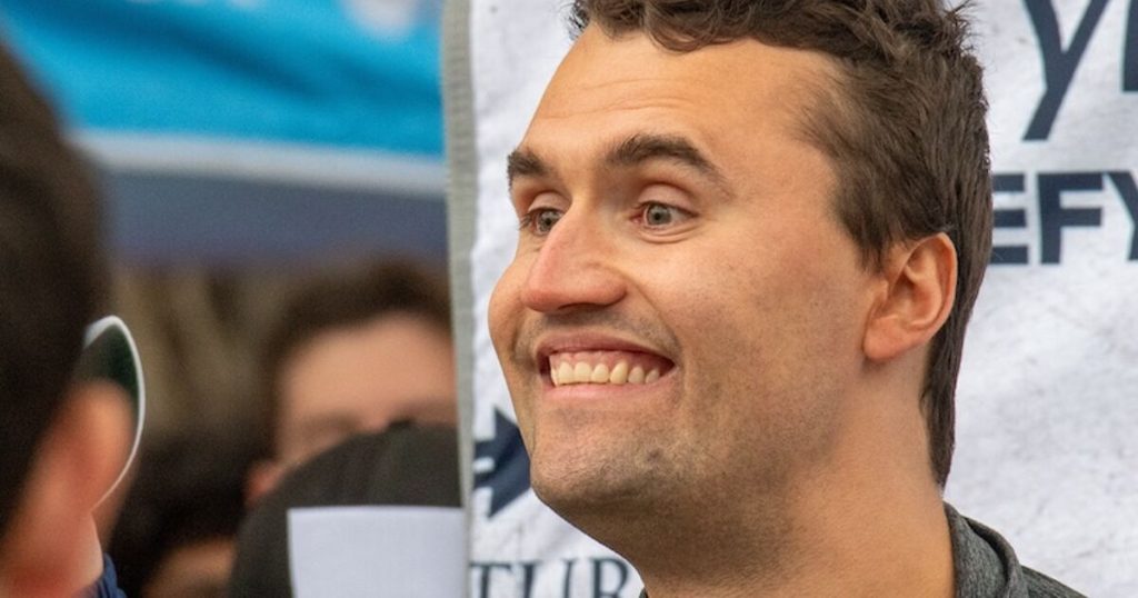 3 municipios de Florida votan en contra de renombrar calles después de que el influencer de Maga Charlie Kirk