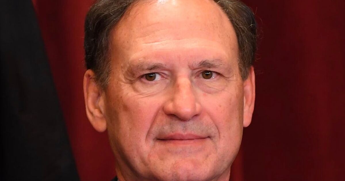 El juez Samuel Alito dijo que todavía odia la igualdad matrimonial, pero que no perturbará esa decisión "