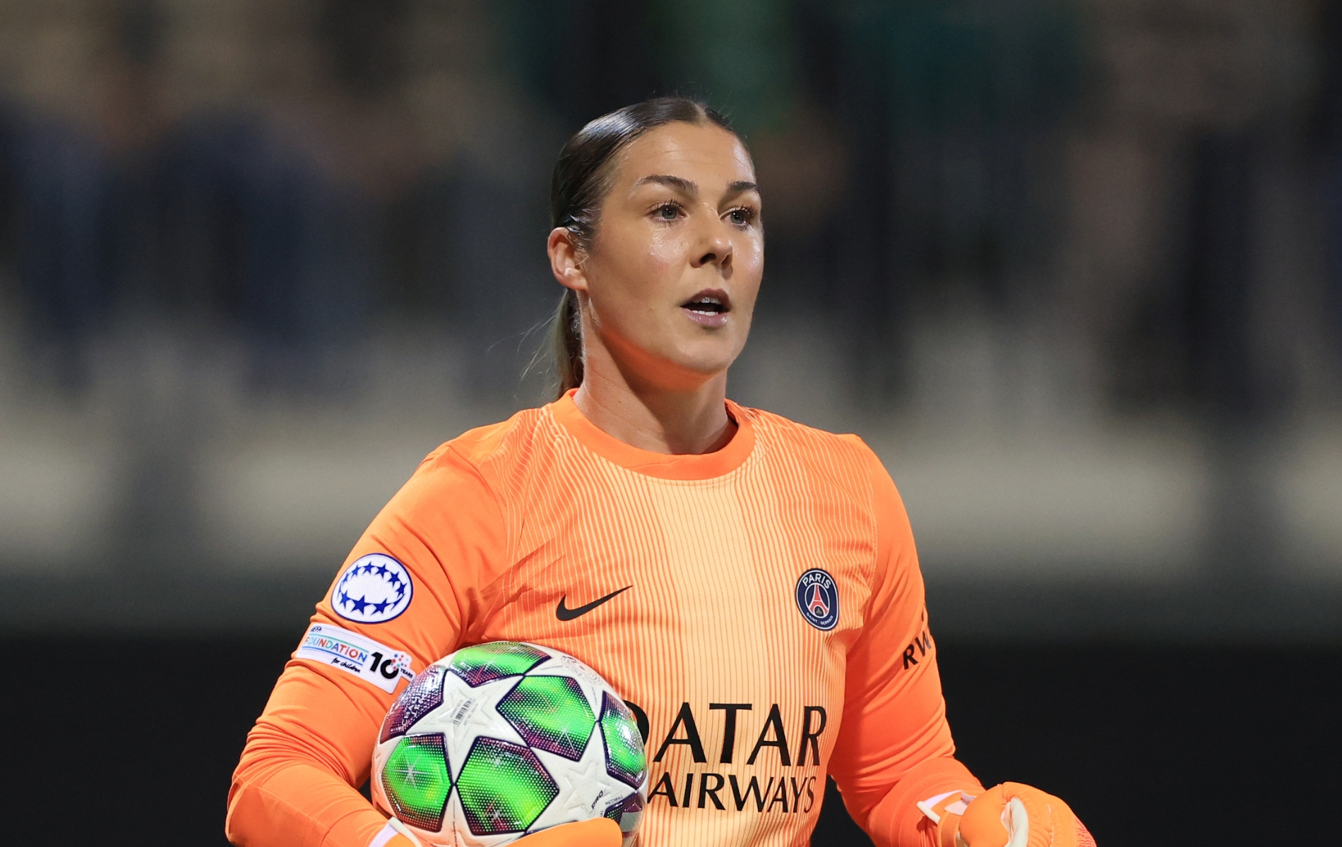 Mary Earps of Paris Saint-Germain holds the ball during the UEFA Women