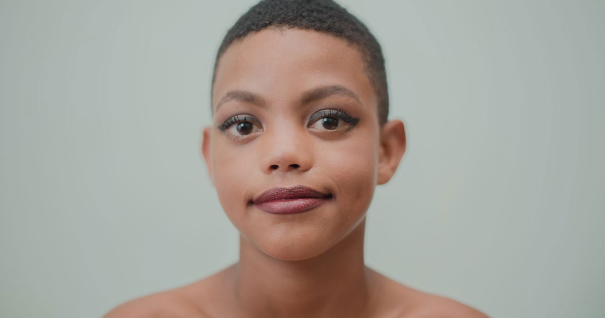 “La felicidad le queda fantástica”: esto es lo que los padres desearían que la gente supiera sobre sus hijos trans