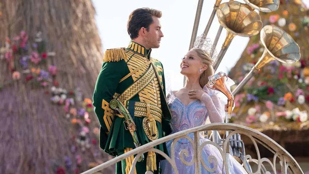 Jonathan Bailey and Ariana Grande in Wicked: For Good